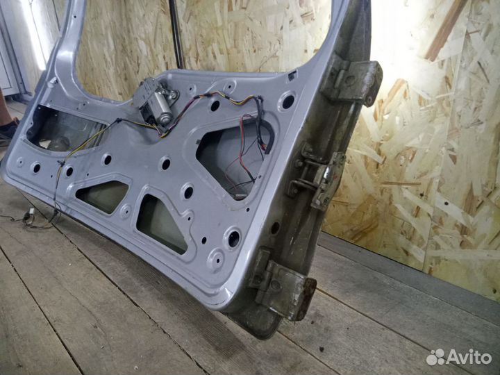 Дверь багажника niva chevrolet