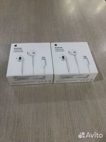 Наушники на айфон Lightning