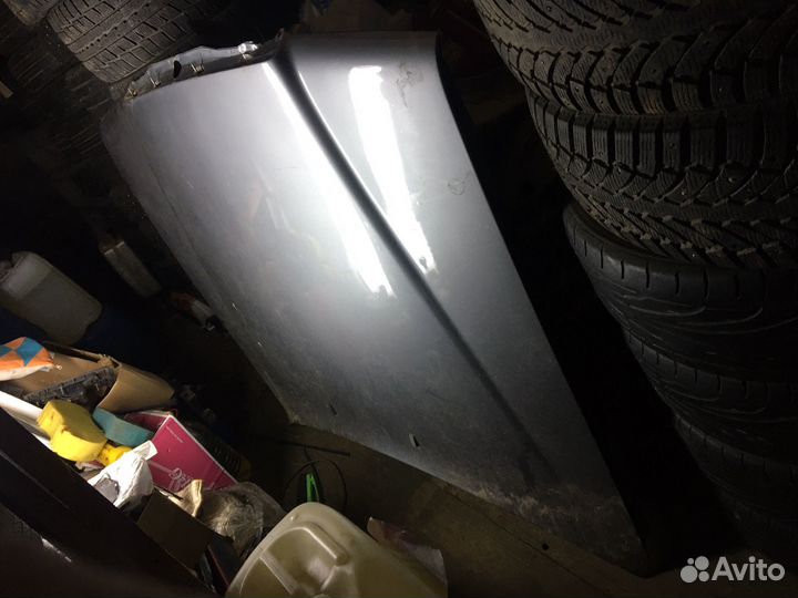 Капот на mercedes 124