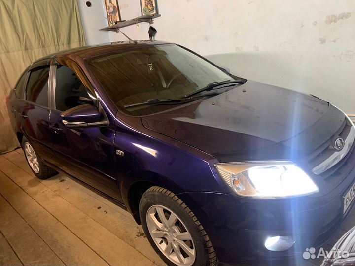 Водитель с личным легковым автомобилем
