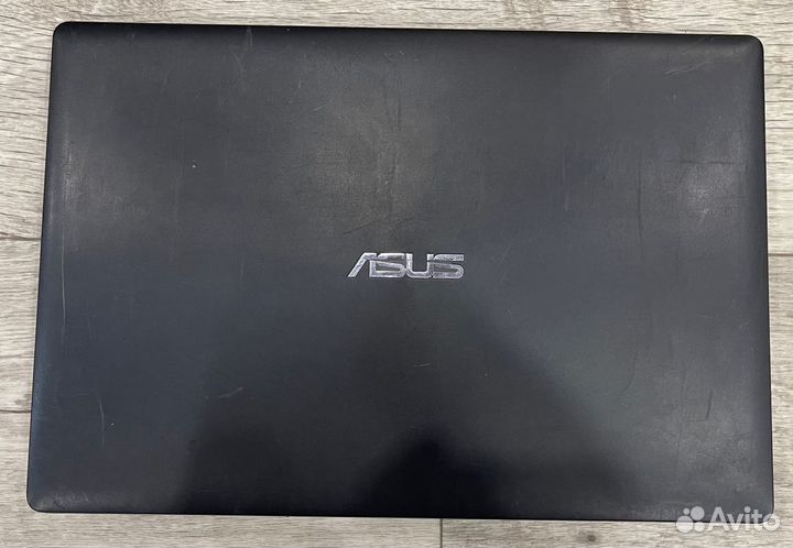 Ноутбук asus x553m
