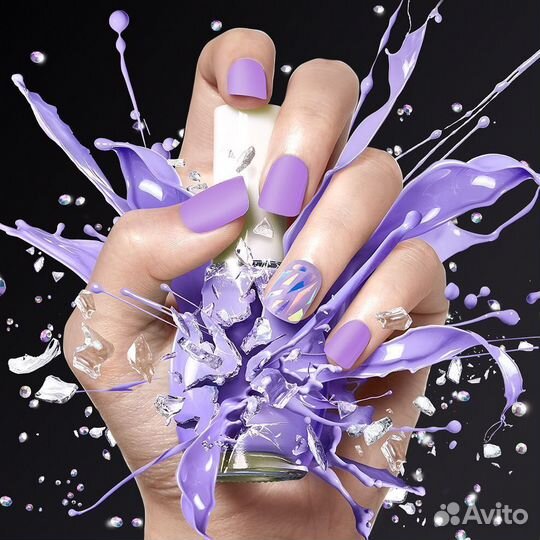 Модель на маникюр