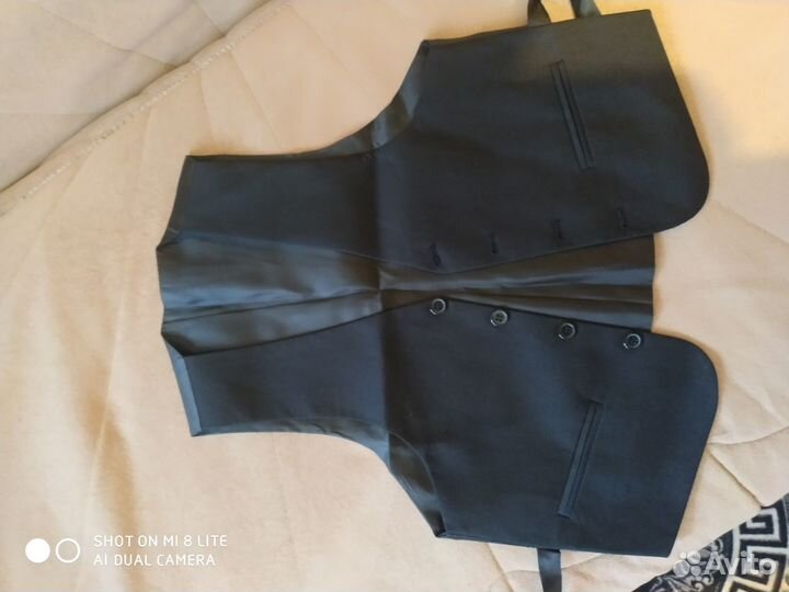 Костюм тройка на полного мальчика 8-10 лет