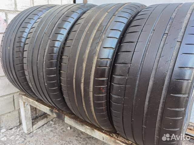 Michelin Pilot Sport 4 S 235/40 R19 96Y