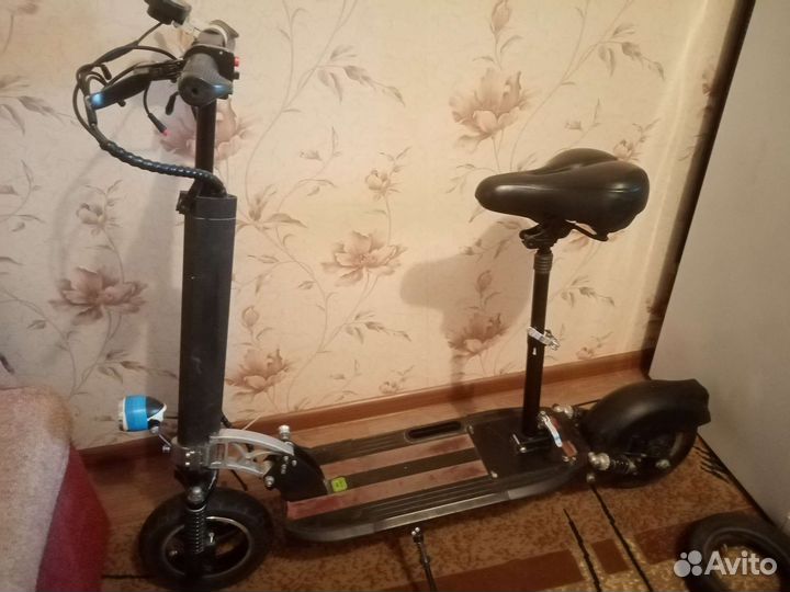 Самокат взрослый электрический