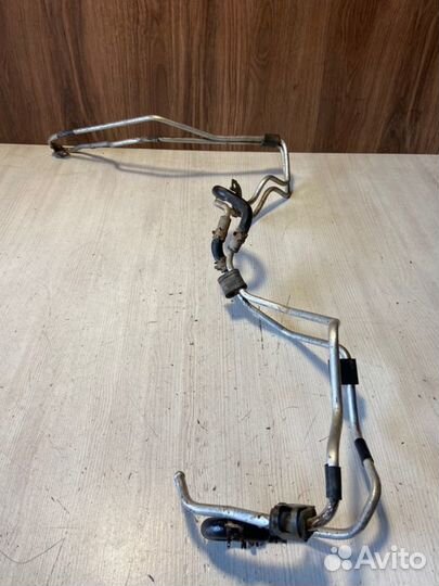 Трубка гура Mitsubishi Outlander CU 4G69