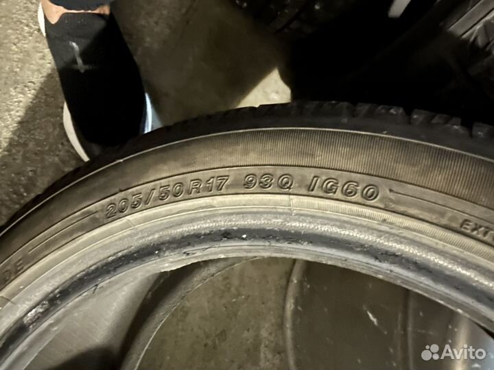 Yokohama Ice Guard IG60 205/50 R17