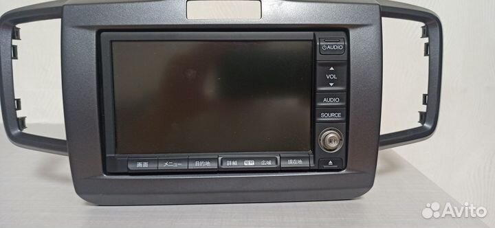 Продам магнитолу на Хонда Фрид