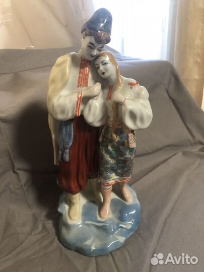 Статуэтка Майская ночь