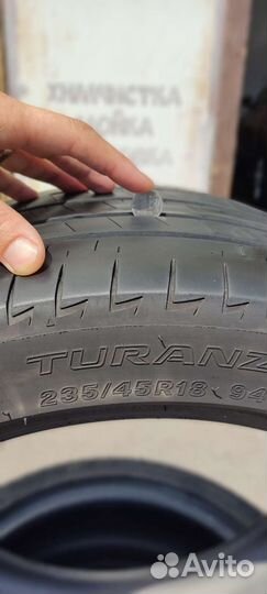 Bridgestone Turanza T005A 235/45 R18 и 235/45 R18 94W