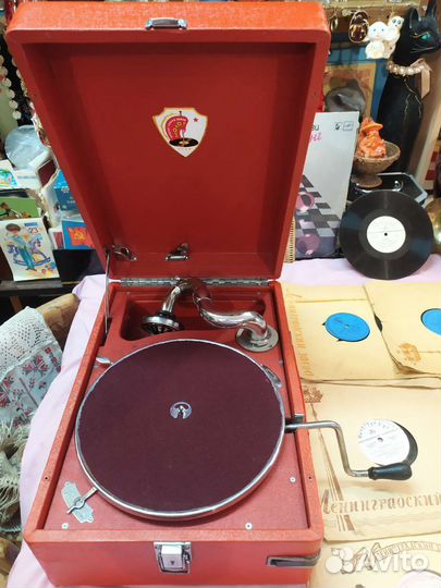 СССР патефон Молот рабочий