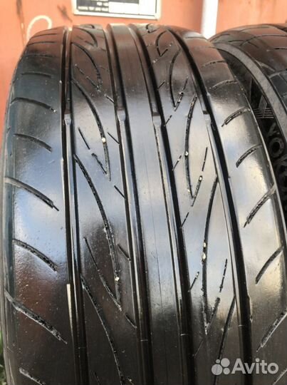 Yokohama Advan Fleva V701 225/45 R19 96W
