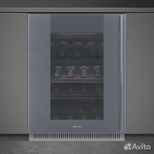 Холодильный шкаф для вина Smeg cvi138ls3