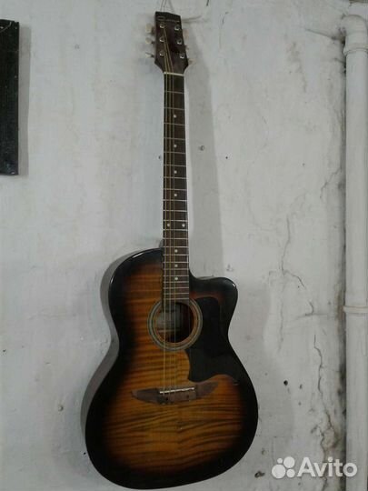 Акустическая гитара