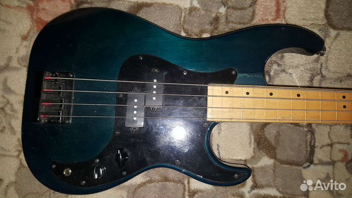 Бас гитара Samick Greg Benett