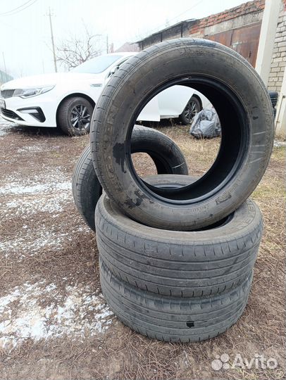 Nexen N'Fera SU1 215/60 R16 95V