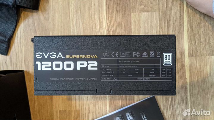 Блок питания evga SuperNova 1200 P2 Platinum
