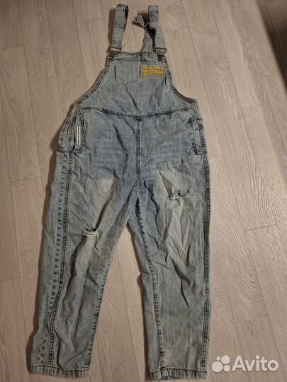 Джинсовый комбинезон женский