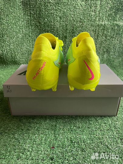 Бутсы футбольные nike