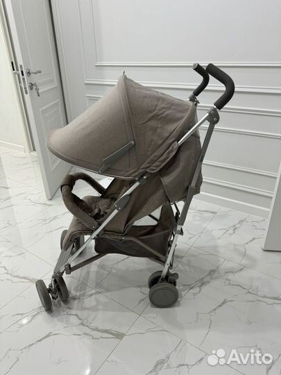 Прогулочная коляска трость