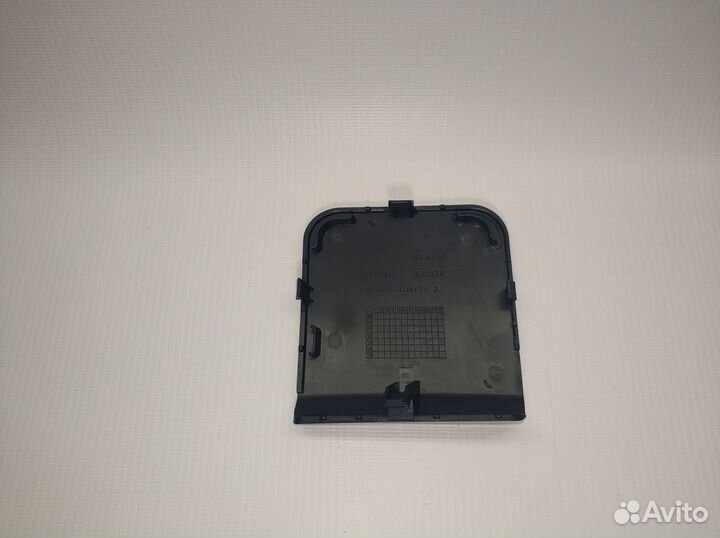 Заглушка буксировочного крюка nissan qashqai 2010