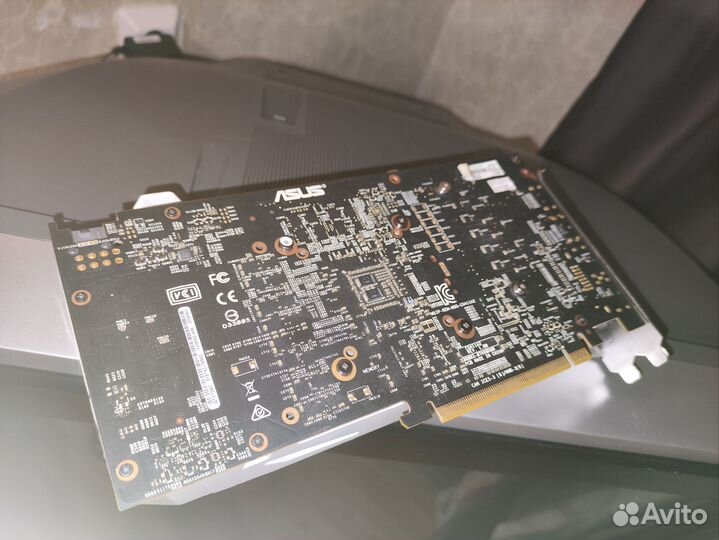 Видеокарта GTX 1060 6gb Asus