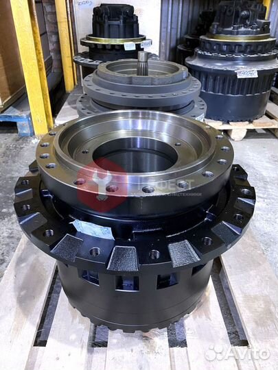 Редуктор хода CAT 326FLN