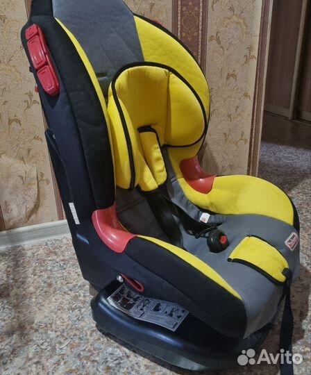 Детское автокресло