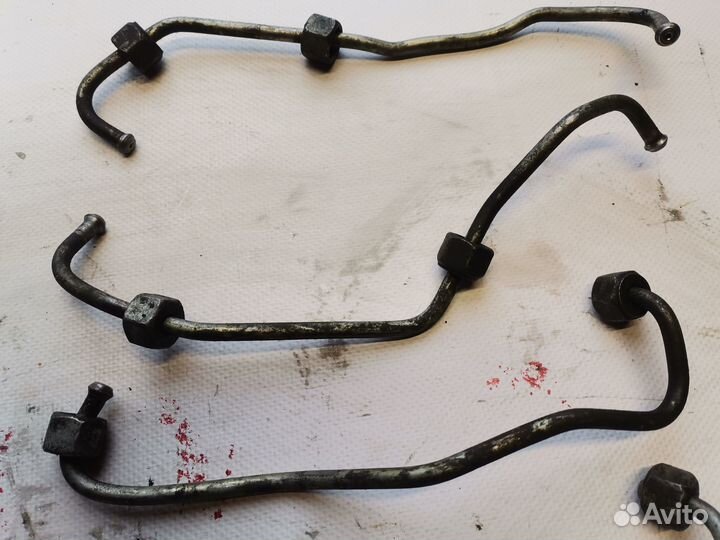 Топливная трубка к-кт Volkswagen Passat B3 1.9 TDI