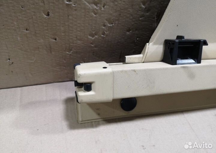 Шторка багажника volkswagen touareg 2006 год