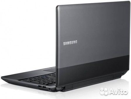 Samsung NP300E5C / Core i3-2350M/4GB