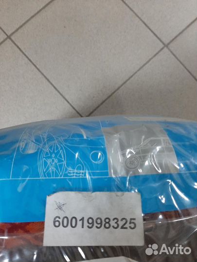 6001998325 - Чехлы для сидений Duster 2011 c бок.п