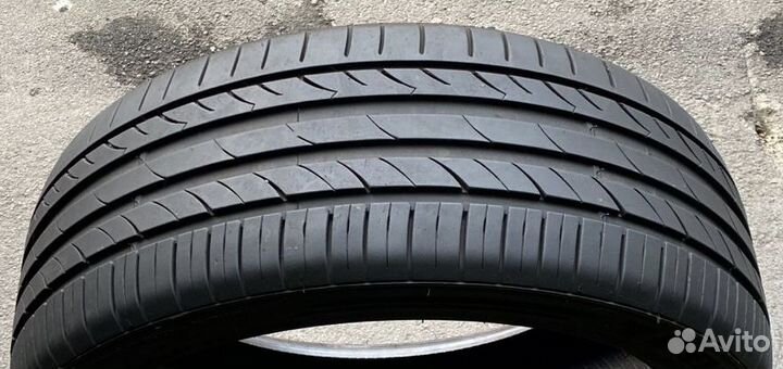 Tracmax X-Privilo TX3 245/40 R20