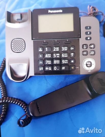 Телефон Panasonic KX-TGF310RU