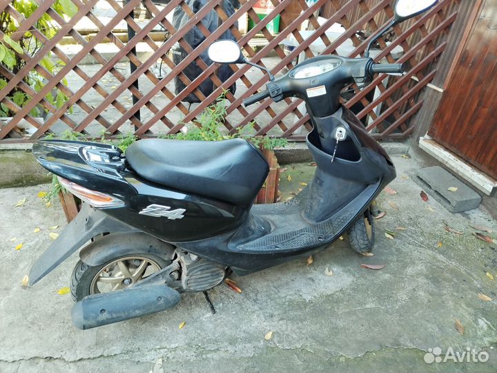Honda Dio AF - 63 Z4