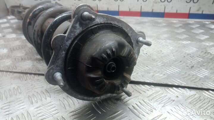 Б/У Б/У Стойка передняя правая