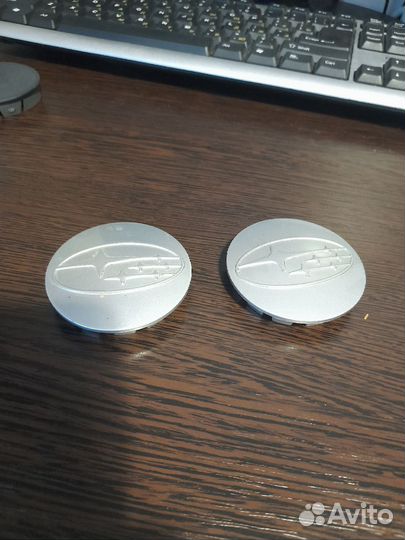 Колпачок ступицы Subaru 59/55 алюмин и пластик R17