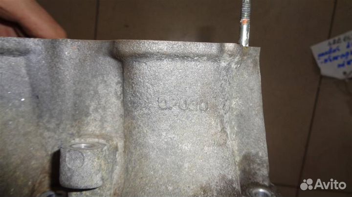 Коллектор впускной нижняя часть Toyota Camry XV50