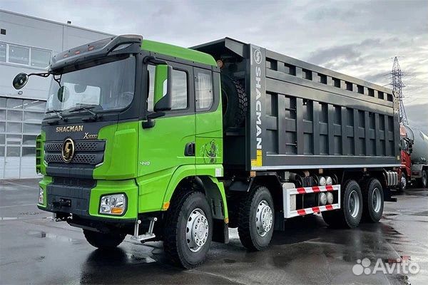 Водитель на самосвал