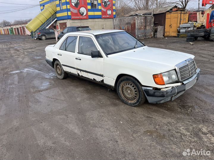 Mercedes-Benz W124 2.0 МТ, 1989, 285 000 км
