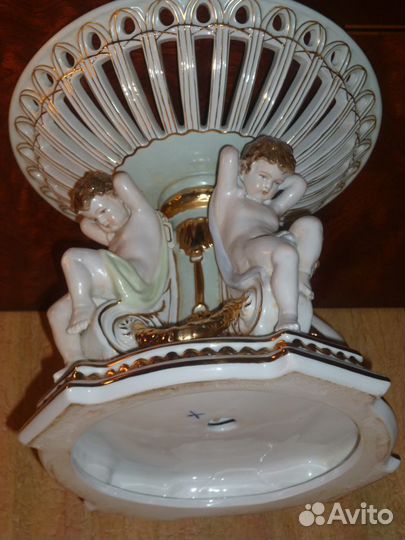 Ваза фарфоровая. Стиль Мейсен - Meissen