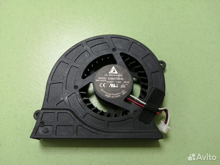 Вентилятор для ноутбука Samsung NP300E4A