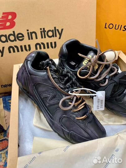 Кроссовки женские New Balance x Miu Miu
