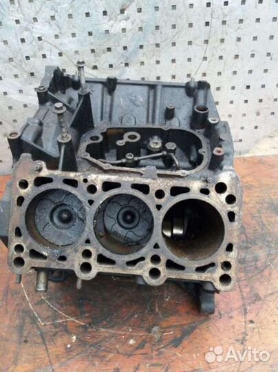 Блок цилиндров Audi A6 - C5/4B (1997-2004) AKN