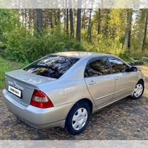 Toyota Corolla 1.5 AT, 2002, 370 000 км, с пробегом, цена 677 000 руб.