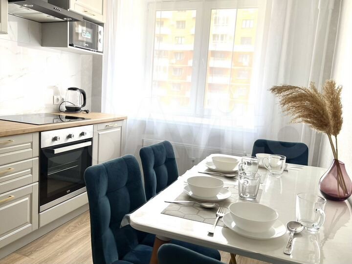 2-к. квартира, 58 м², 5/10 эт.
