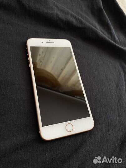 iPhone 8 Plus, 64 ГБ