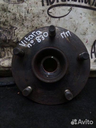 Ступица передняя правая Suzuki Grand Vitara J20A