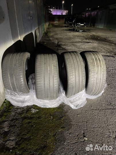 Vredestein Ultrac Vorti 245/45 R19 и 275/40 R19