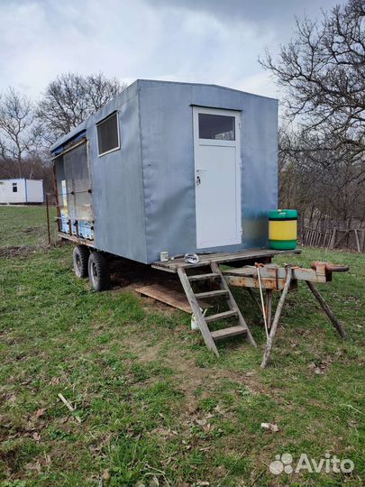 Павильон для пчел